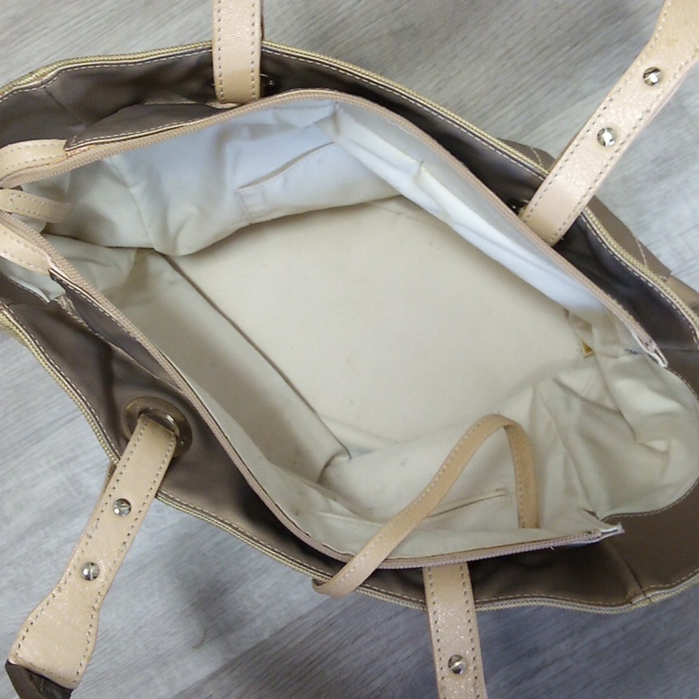 CHANEL Paris Biarritz Golden Tote Bag - Picture 8 of 15